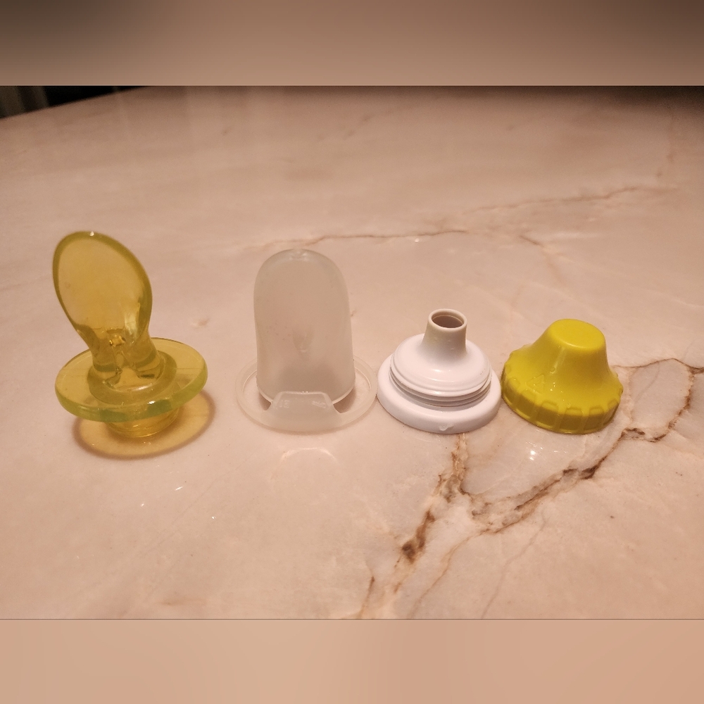 Kiinde Foodii Reusable Spout and Spoon with Caps for Food Pouches